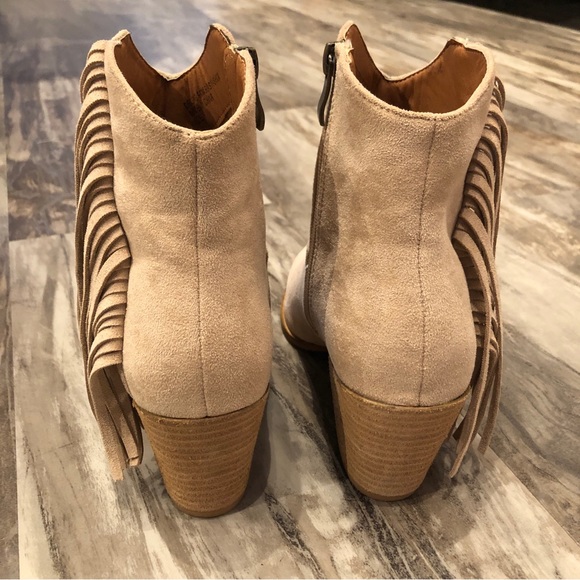Beast Leo-17 Fringe Ankle Boot Taupe - Picture 6 of 6